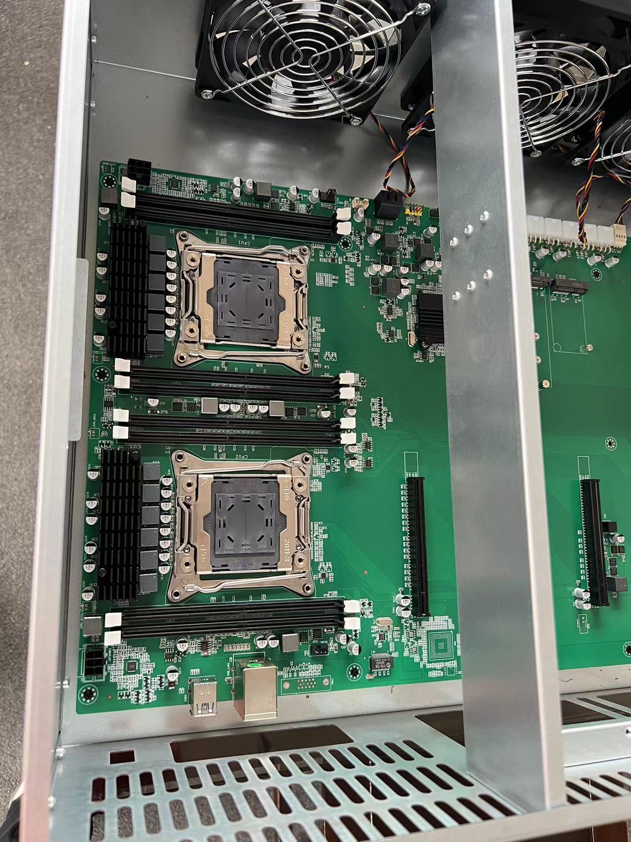 High Quality ALEO Server case  - E5 2699 V4 review and price